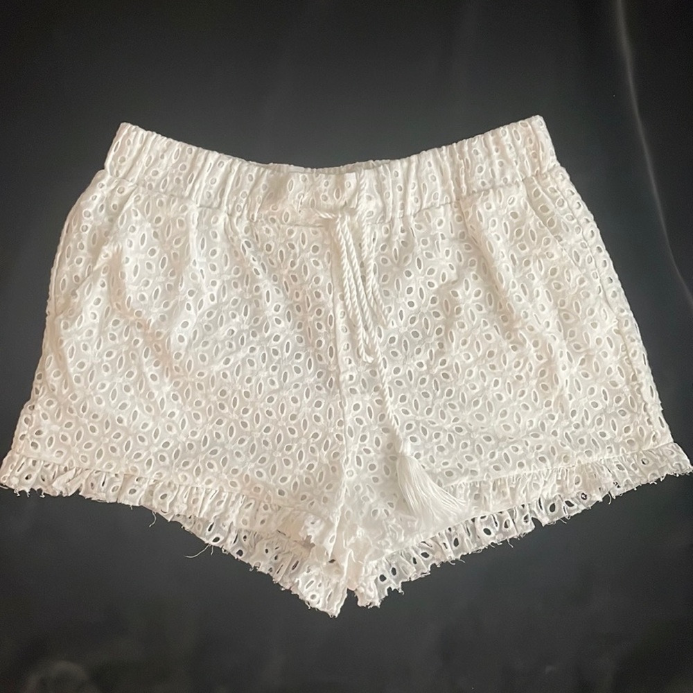 TGLA Eyelet Embroidered White Shorts Size M